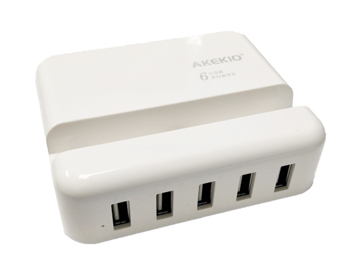 Geeko 5 Port USB Travel Charger with Apple Lightning Cradle